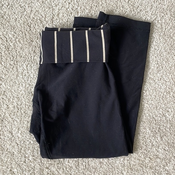 Wunder under foldover crop leggings - Picture 4 of 6